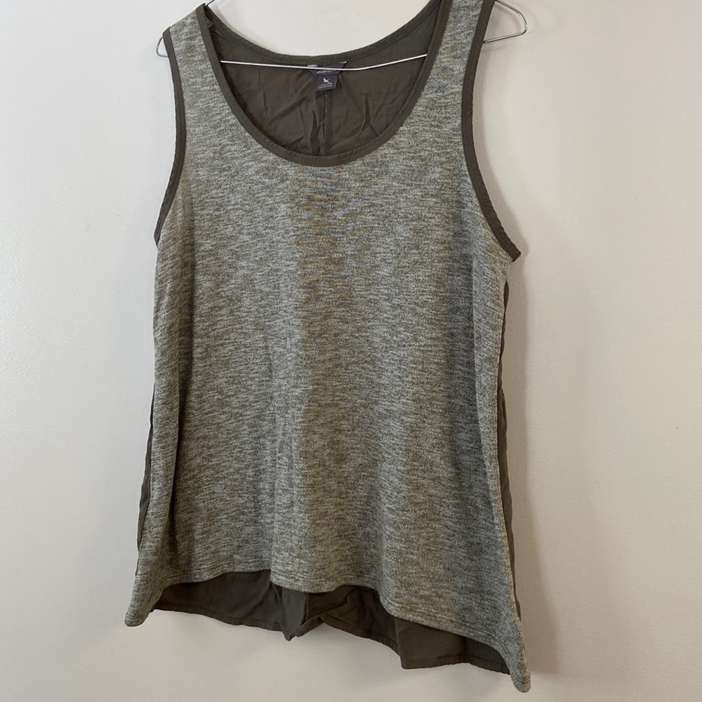 Eddie Bauer NWOT Layers Olive Tank Size PL